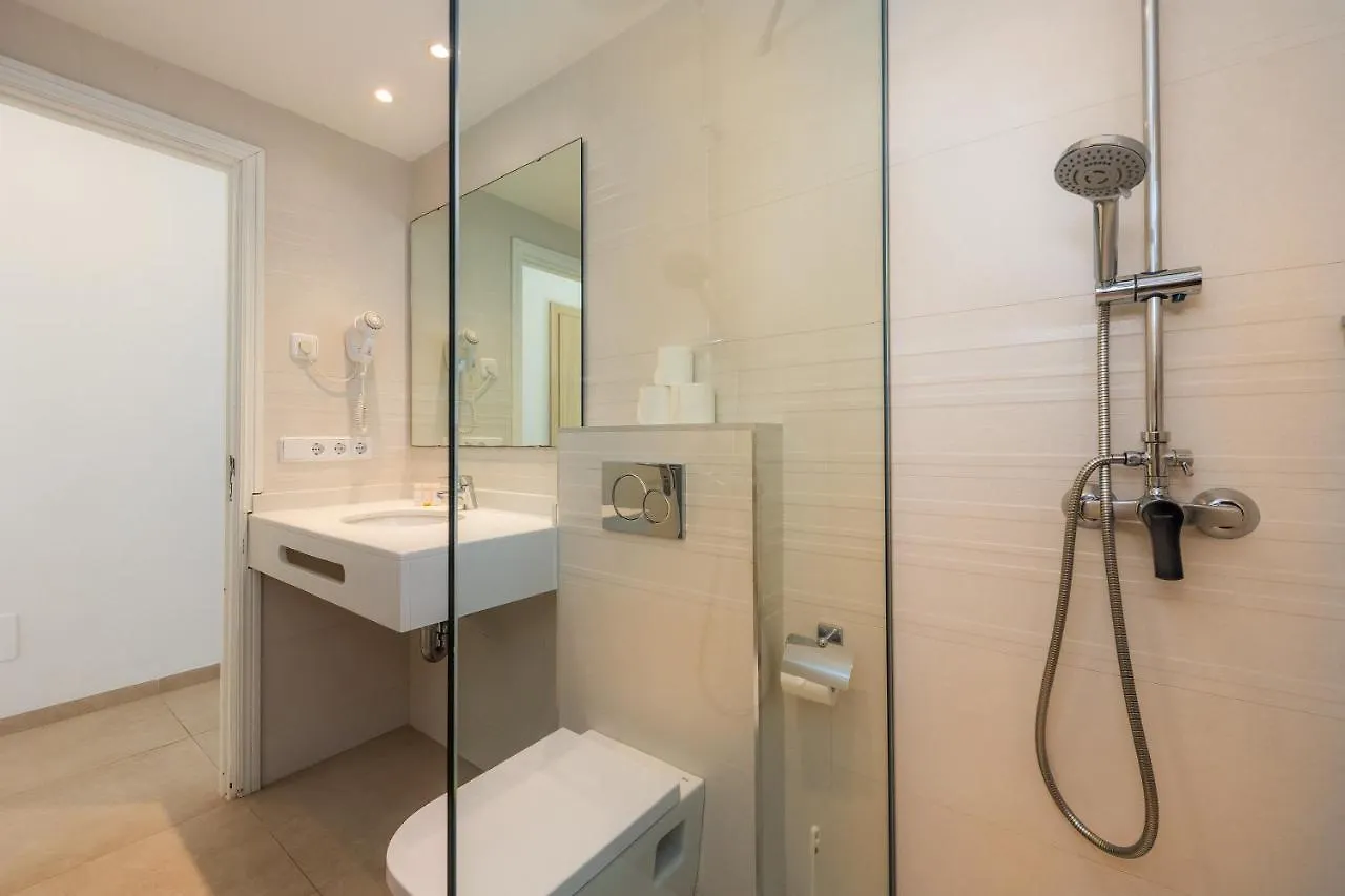 アパート Apartamento Aquamarina 4 カラ・フェレーラ
